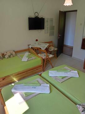 Apartmány a pokoje u moře Martinšćica, Cres - 23980