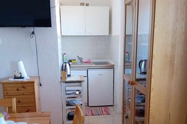 Apartments and rooms by the sea Martinšćica, Cres - 23980