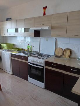 Apartmani i sobe uz more Martinšćica, Cres - 23980