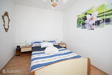 Appartamenti con parcheggio Gornji Karin, Novigrad - 23985