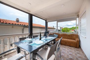 Appartamenti con parcheggio Gornji Karin, Novigrad - 23985