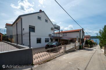 Apartamente cu parcare Gornji Karin, Novigrad - 23985 Adriatic.hr