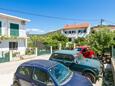 Ferienwohnungen mit Parkplatz Vinisce, Trogir - 23986