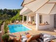 Svirče, Hvar, Courtyard 23989 - Vacation Rentals with sandy beach.