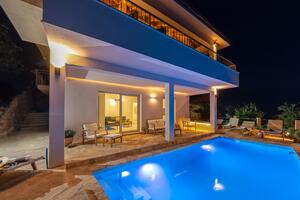 Haus mit Pool für Familien Svirce, Hvar - 23989