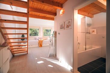 Haus mit Pool für Familien Svirce, Hvar - 23989