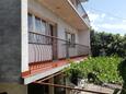 Crikvenica, Balcony in the apartment, with a sea view and WiFi.