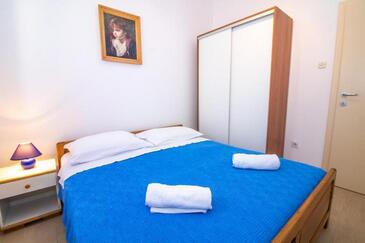 One bedroom apartment Baška, Krk (A-23999-a)