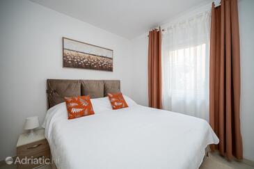 Appartamenti accanto al mare Zaton, Zara - Zadar - 24003