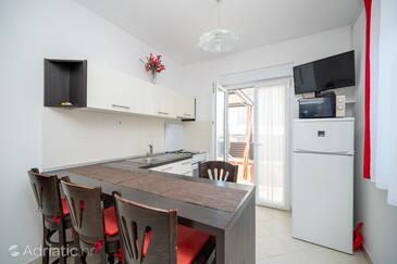Apartments by the sea Zaton (Zadar) - 24003