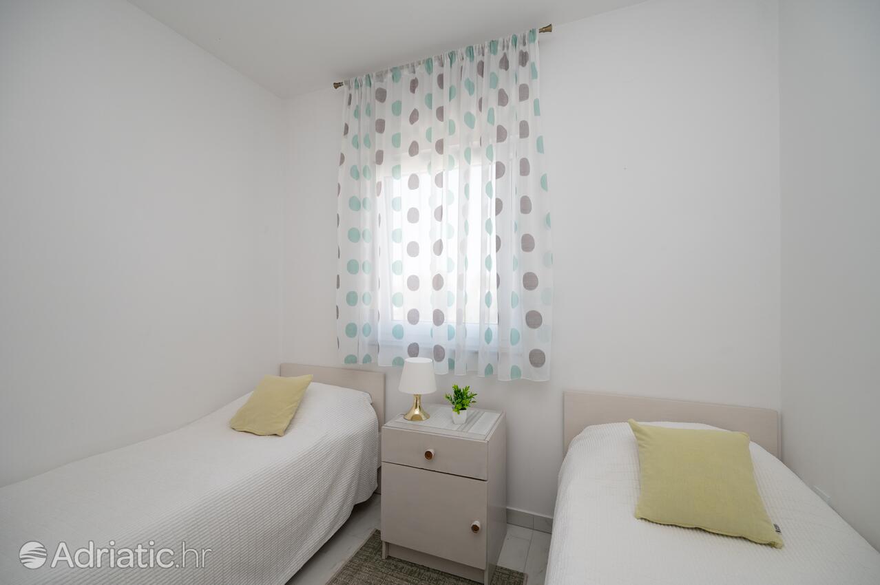 Leiligheter ved sjøen Zaton, Zadar - 24003