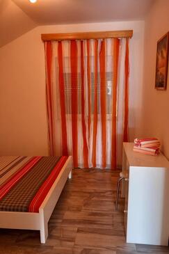 Apartmanok parkolóhellyel Poljica, Trogir - 24016