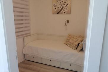 Appartamenti con parcheggio Kali, Ugliano - Ugljan - 24022