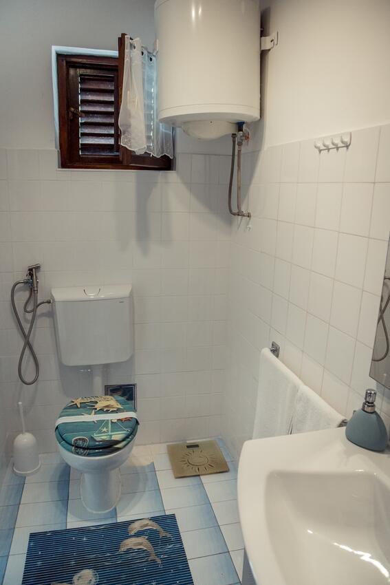 A-24023-a - Alloggi privati - Appartamenti con parcheggio Zaravecchia - Biograd na Moru, Biograd