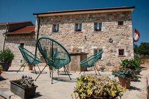 Vakantiehuis met parkeerplaats  Gornji Proložac, Zagora - 24024