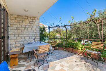 Four-bedroom house Okrug Donji Four-bedroom house Okrug Donji, Čiovo (K-2403(