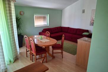 Apartamente cu parcare Sveti Filip i Jakov (Biograd) - 24057