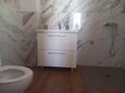Skrivena Luka, Salle de bain 1 dans l’hébergement en type house, animaux acceptés et WiFi.