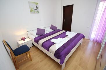 Apartmani s parkingom Makarska - 24071