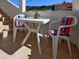 Palit, Terrace in the apartment, (pet friendly) and WiFi.