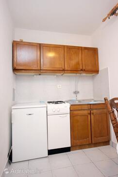 Apartmaji ob morju Komiža, Vis - 2409