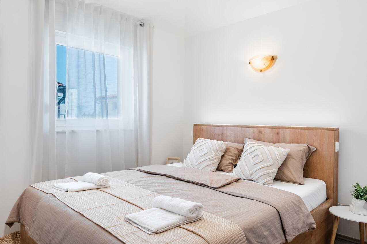 Apartamenty z parkingiem Vir - 24090