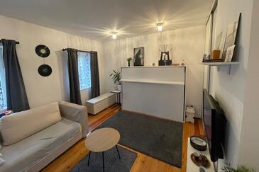 Apartments with WiFi Zagreb - 24093