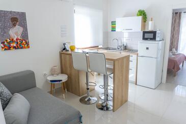 Apartments with parking space Baška, Krk - 24097