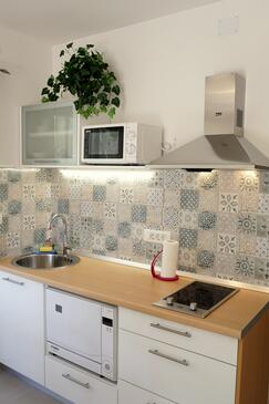 Appartamenti con parcheggio Baska, Veglia - Krk - 24097