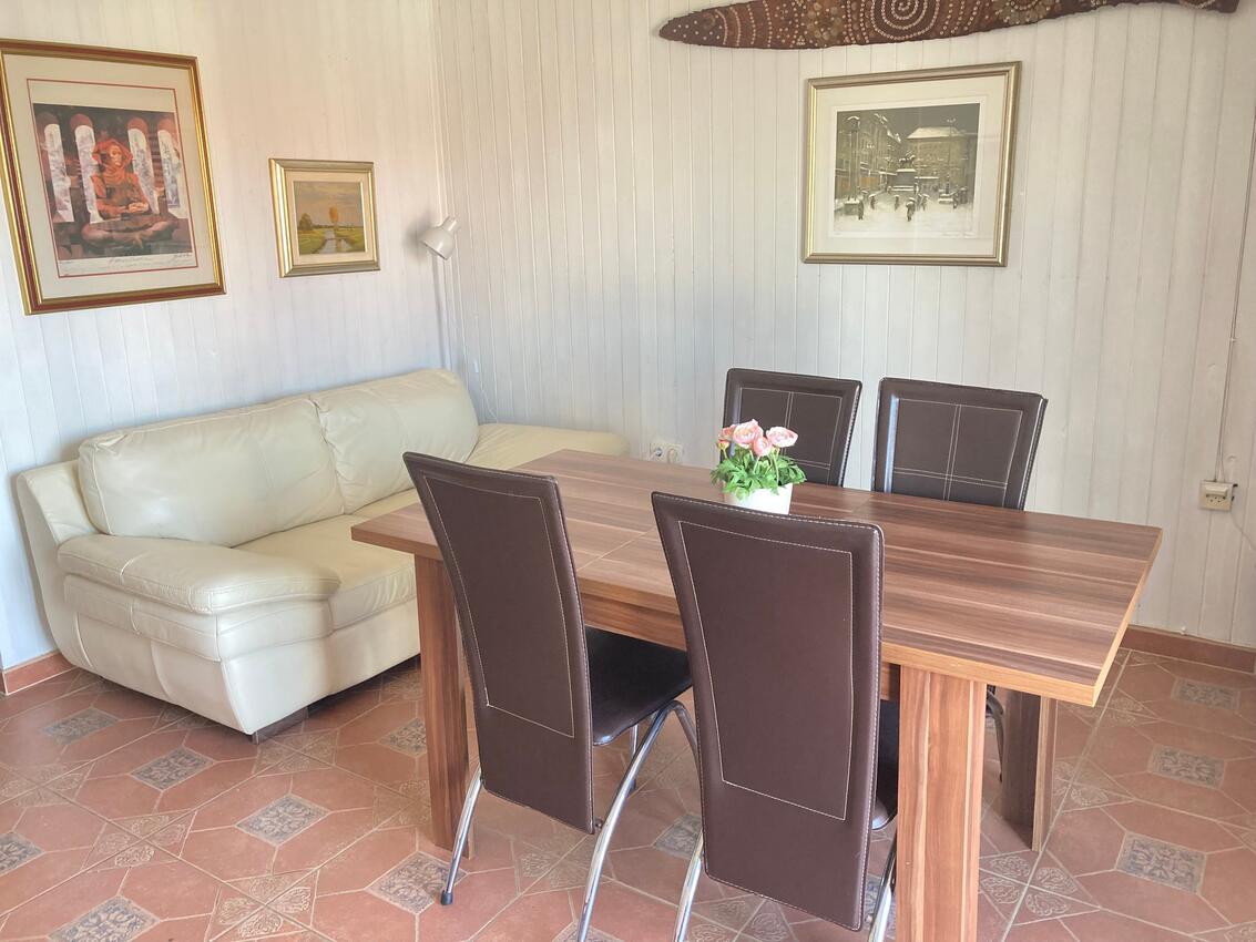 Ferienwohnungen mit Parkplatz Klenovica, Novi Vinodolski - 24098