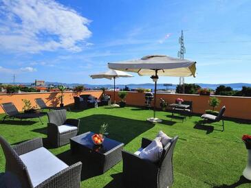 Apartments with parking space Zadar - 24099 Adriatic.hr