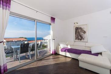 Apartments by the sea Tribunj, Vodice - 24102