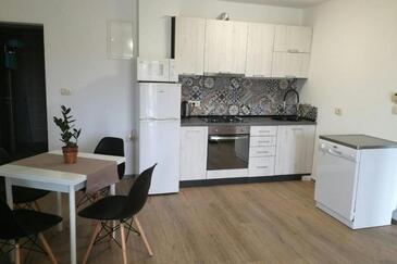 Apartmani s bazenom Dobreć, Opatija - 24114