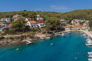 Apartmani uz more Basina, Hvar - 24120 - Adriatic.hr