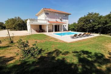 Poljica, Zadar, Propiedad 24133 - Alquiler de Vacaciones con una playa de arena.