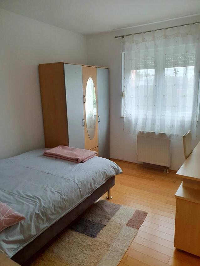 Ferienwohnungen mit Parkplatz Zagreb - 24134