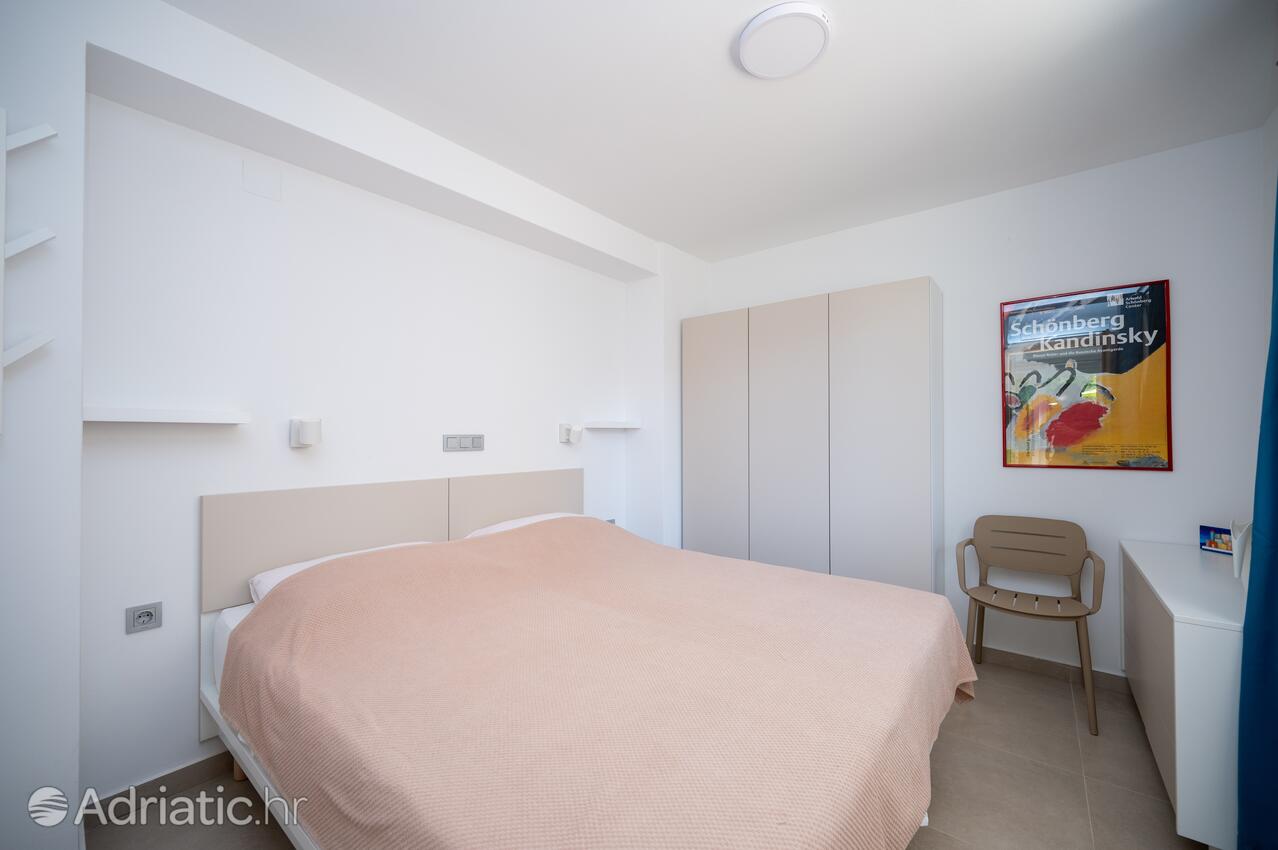 Ferienwohnungen mit Parkplatz Novalja, Pag - 24135