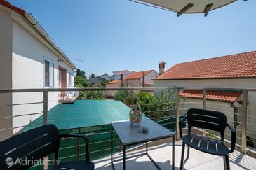 Apartmani s parkingom Novalja, Pag - 24135