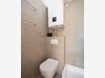 Novalja, Baño en alojamiento de tipo apartment, WiFi.