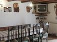 Srednja Draga, Sala da pranzo nell'alloggi del tipo house, WiFi.