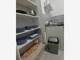 Makarska, Kitchen in the studio-apartment, WiFi.