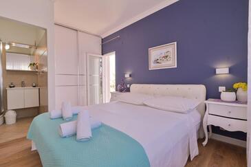 Apartamentos con parking Trogir - 24144
