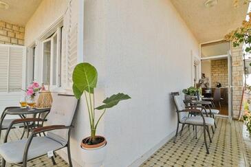Apartamenty z parkingiem Trogir - 24144