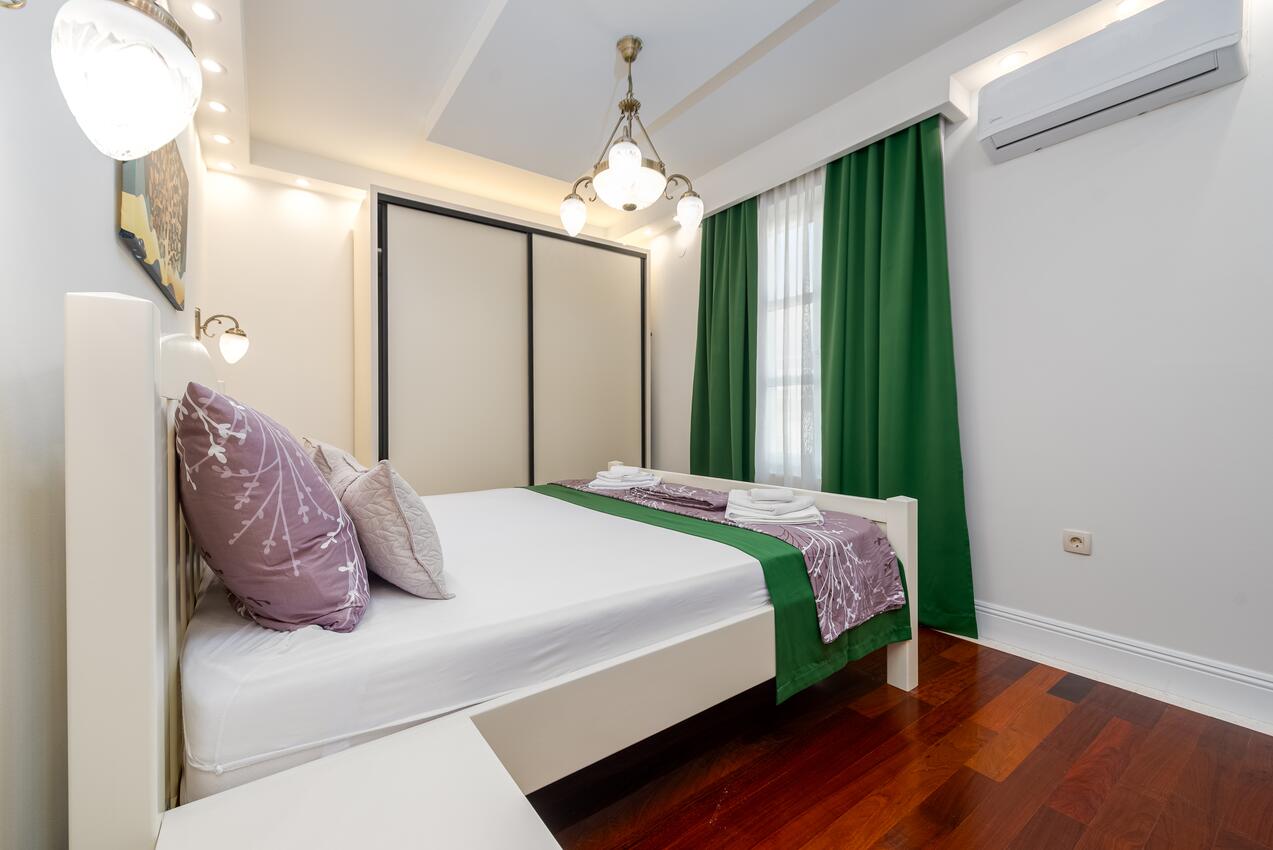 Apartmaji z bazenom Novalja, Pag - 24151