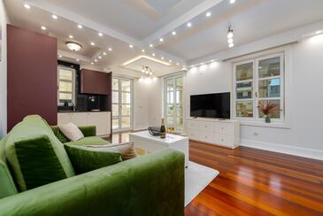 Apartments with swimming pool Novalja, Pag - 24151