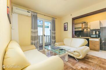 Lejlighedens parkeringsplads Kastel Stafilic, Kastela - 24155