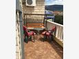 Kaštel Štafilić, Balcon în unitate de cazare tip studio-apartment, WiFi.