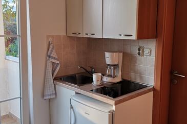 Ferienwohnungen mit Parkplatz Lopar, Rab - 24156