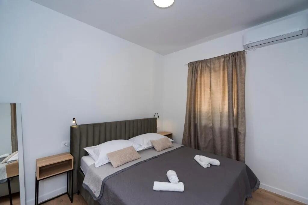 Appartamenti accanto al mare Arbanija, Bua - Čiovo - 24157