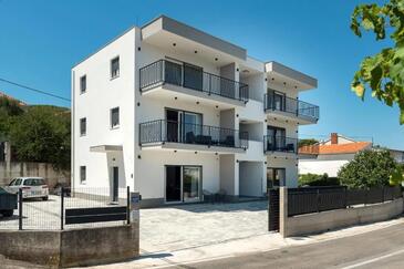 Arbanija, Čiovo, Szálláshely 24157 - Apartmanok a tenger közelében.